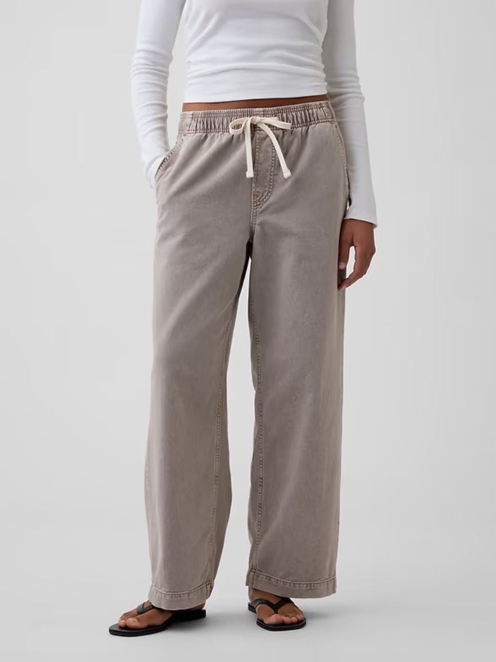 GAP Women’s Wide-Leg Denim Drawstring Pants in Taupe - Picture 2 of 8